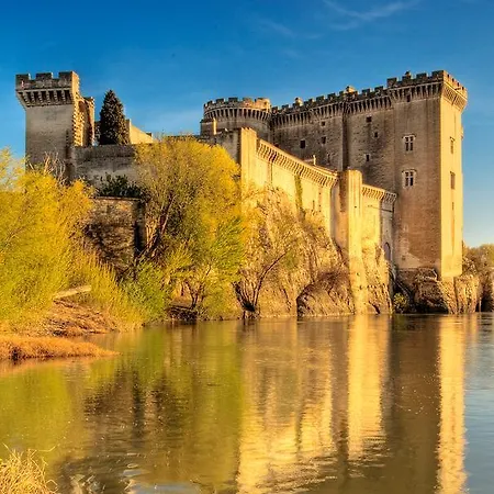 Entre Nimes Et Arles Сasa de vacaciones *