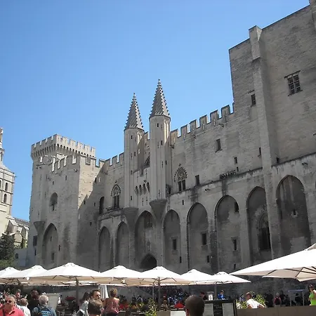 Entre Nimes Et Arles * Bellegarde (Gard)